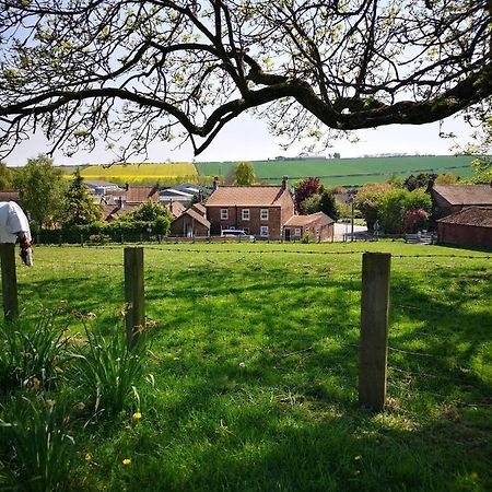 Corner House Weaverthorpe Exterior foto